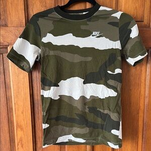 Nike Boy’s Camouflage T-Shirt - Green and White